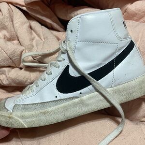 NIKE hightop blazers. Size 7.5